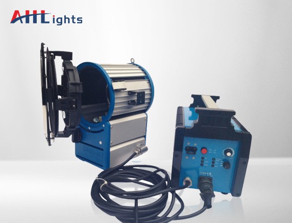 劇院舞臺(tái)燈光  1200W鏑燈日光型攝影燈AHLights專業(yè)影視電影拍攝燈具
